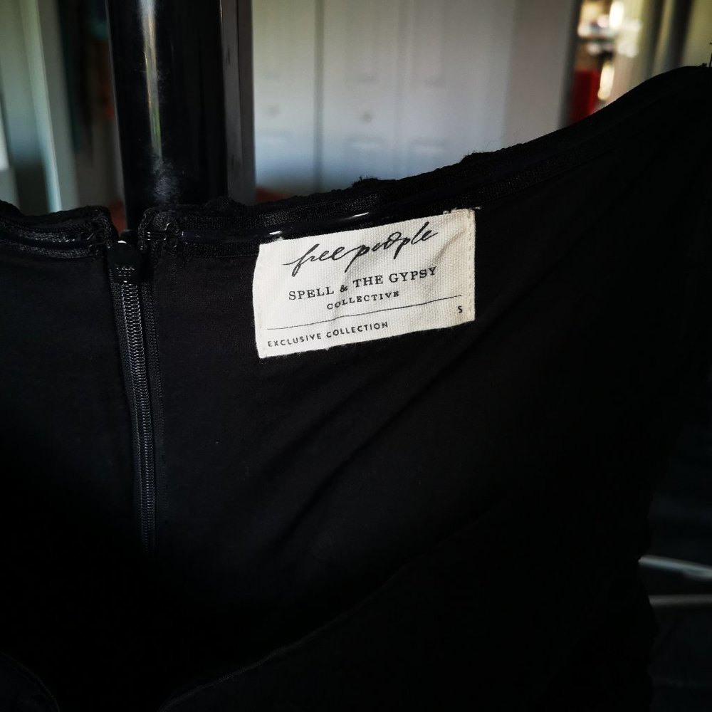 Spell Strapless Dress - Picture 3 of 4